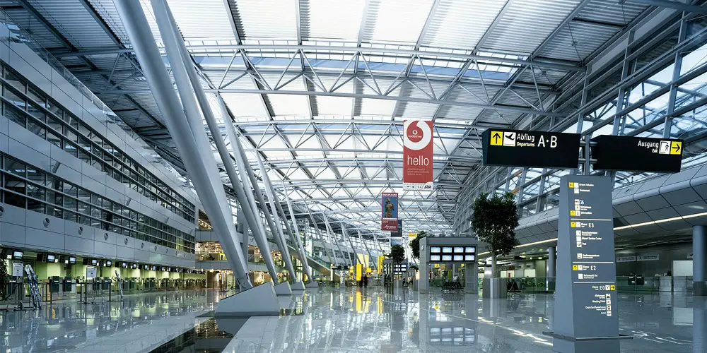 Düsseldorf Flughafen flugplan