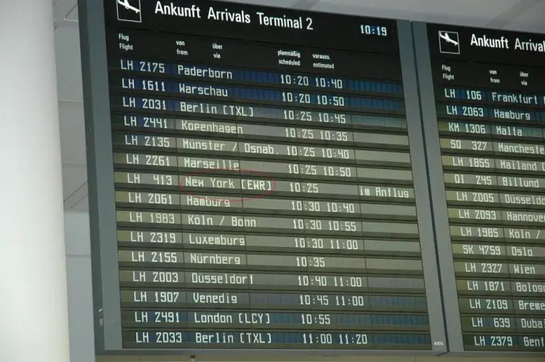 Flug München Köln Heute Ankunft flightradars24.de
