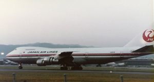 Wie teuer kann Nachlässigkeit in der Luftfahrt kosten? Katastrophe Am 12. August 1985 führte die Boeing 747