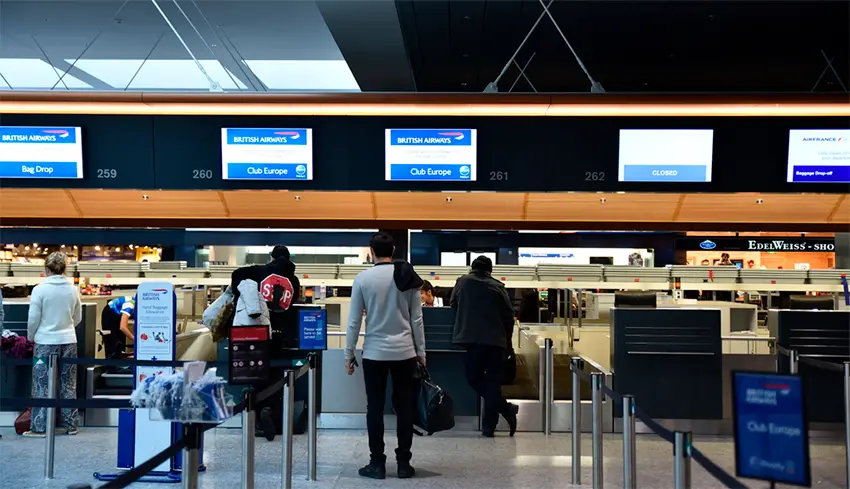 Flughafen Zürich Check-In