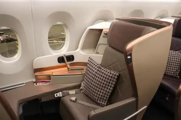 singapore airlines a350 business class