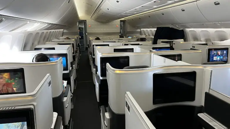 boeing 767-400 delta business class