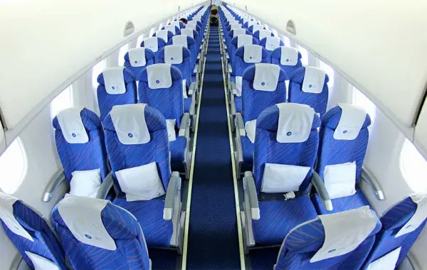 Embraer ERJ-190 Sitzplan