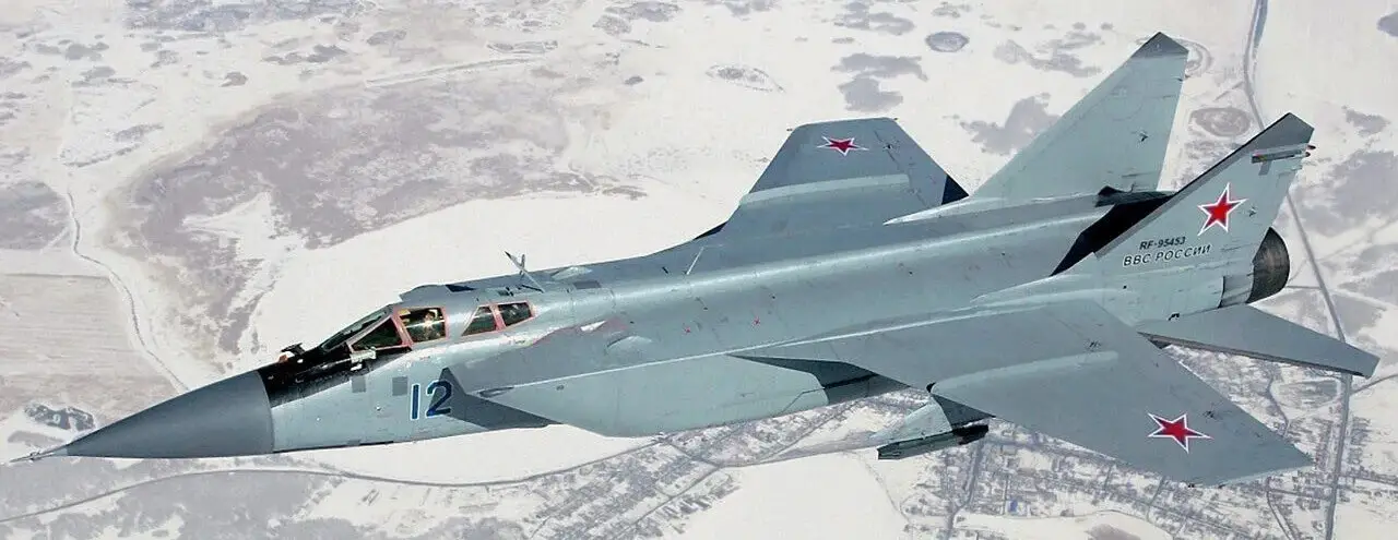 Mikoyan MiG-31 Foxhound