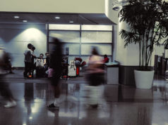 American Airlines führt neues Boarding System gegen Gate Lice ein