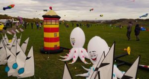 Drachenfest am Flugplatz „Auf dem Dümpel“