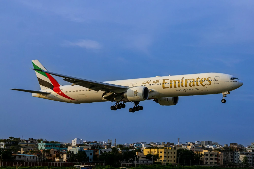 Emirates Boeing 777-300