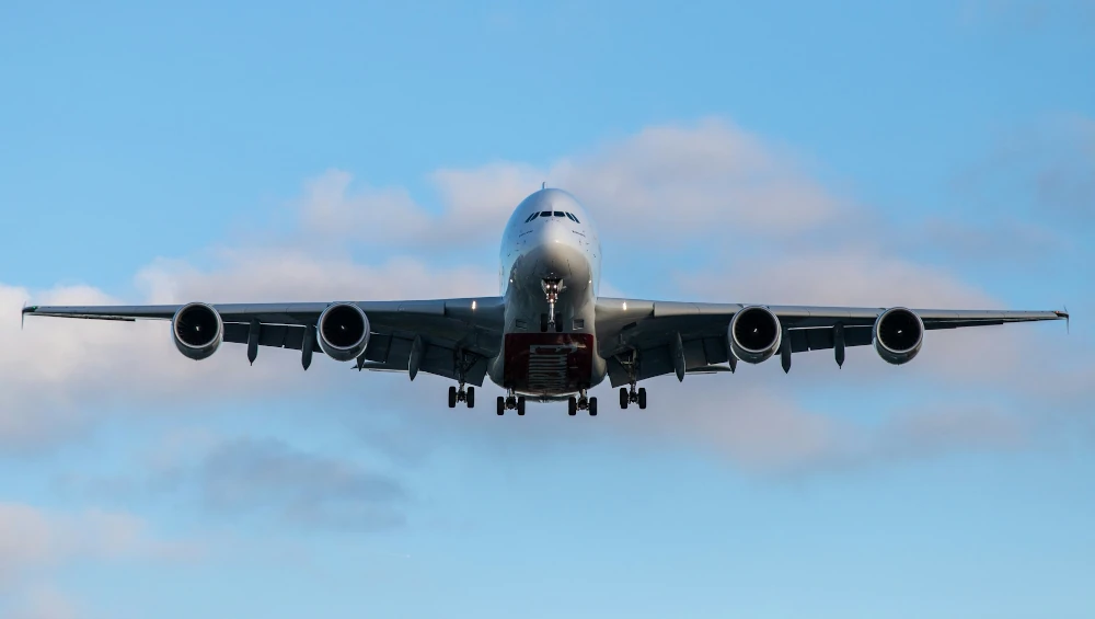 Airbus A380 landet in Dresden