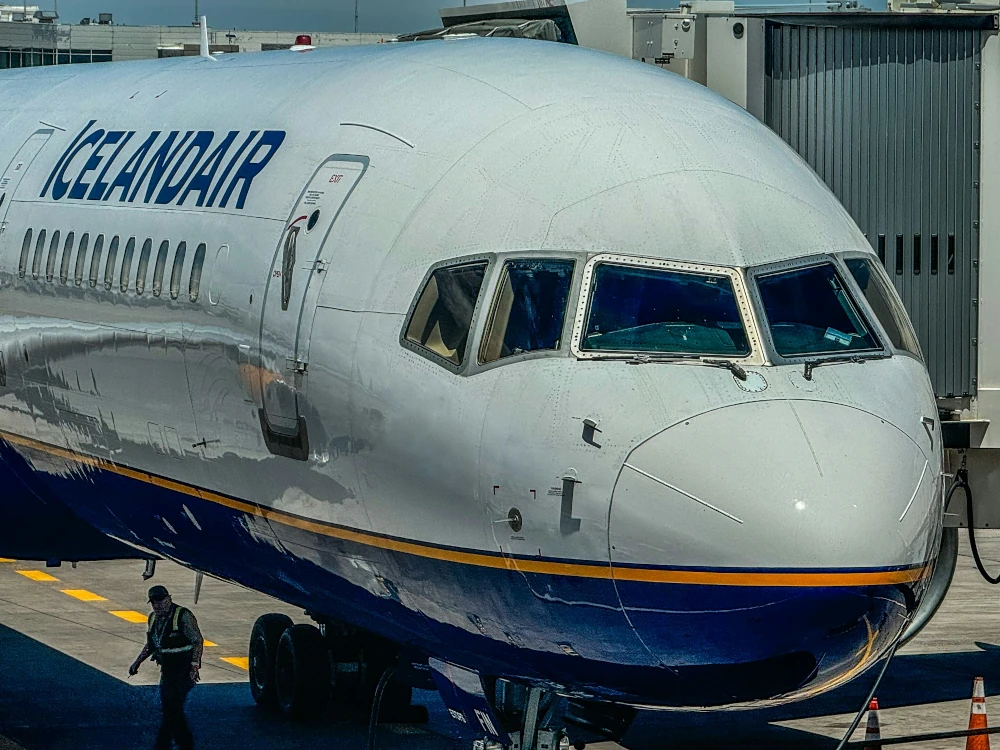 Icelandair sagt der Boeing 757-300