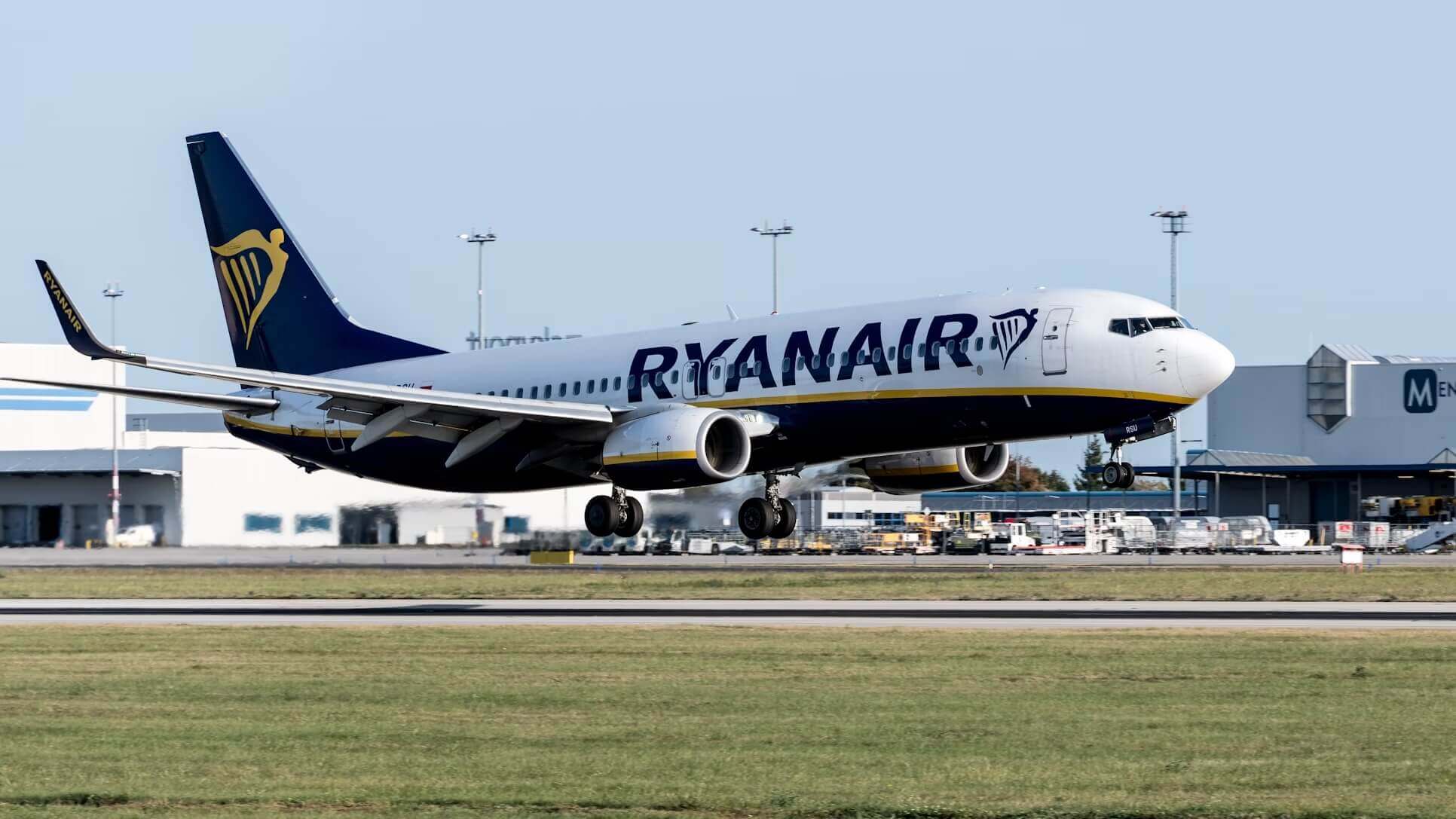 Ryanair verlangt 15.000 € Entschädigung nach Flugumleitung