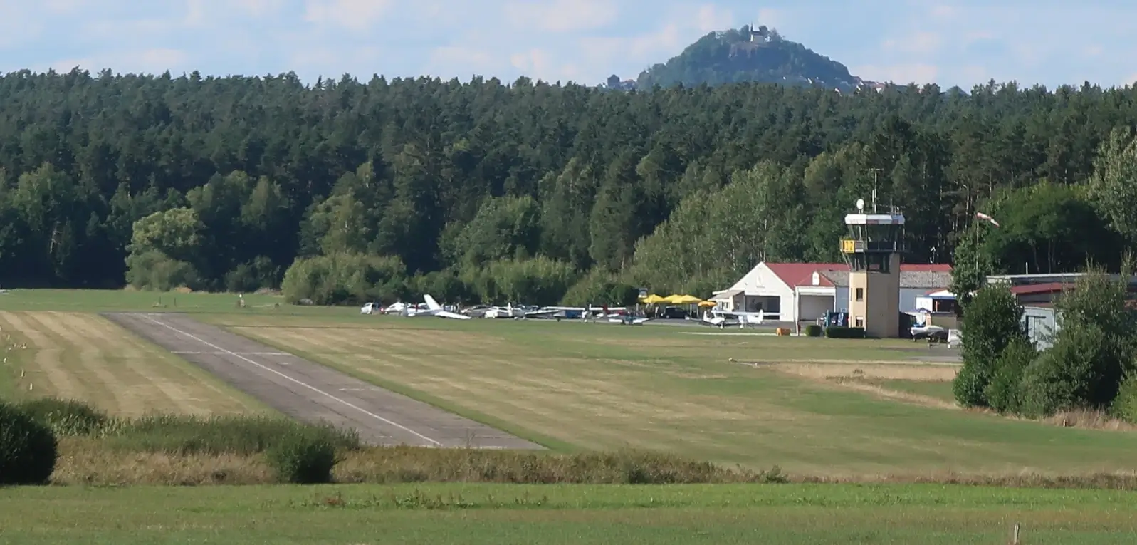 Flugplatz Weiden-Latsch: Bürgerinitiative fordert Einschränkungen