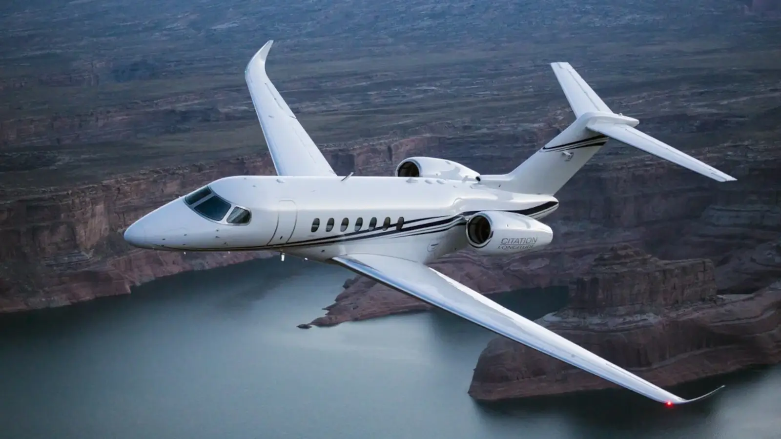 Premiere auf Aviation Show Brasilien