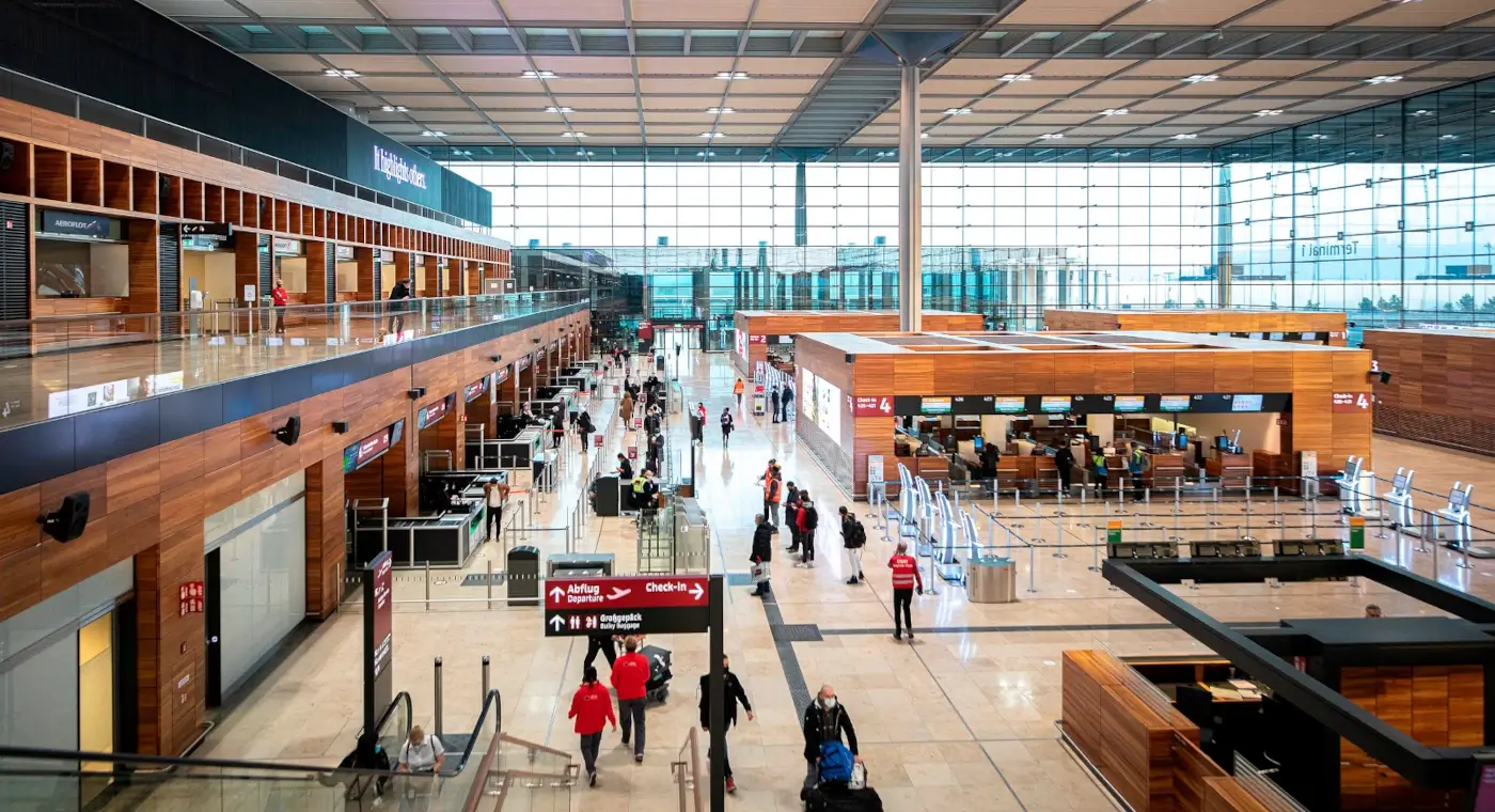 Millionen Passagiere am BER zum Ferienstart 2025