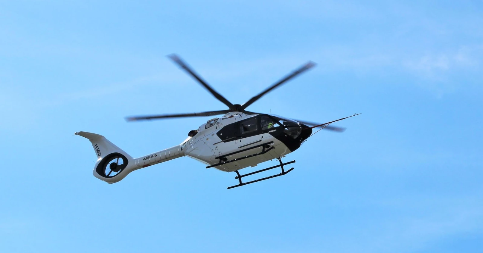 DRF bestellt Airbus H140 Helis