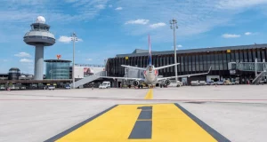 Sommer am Flughafen Hannover