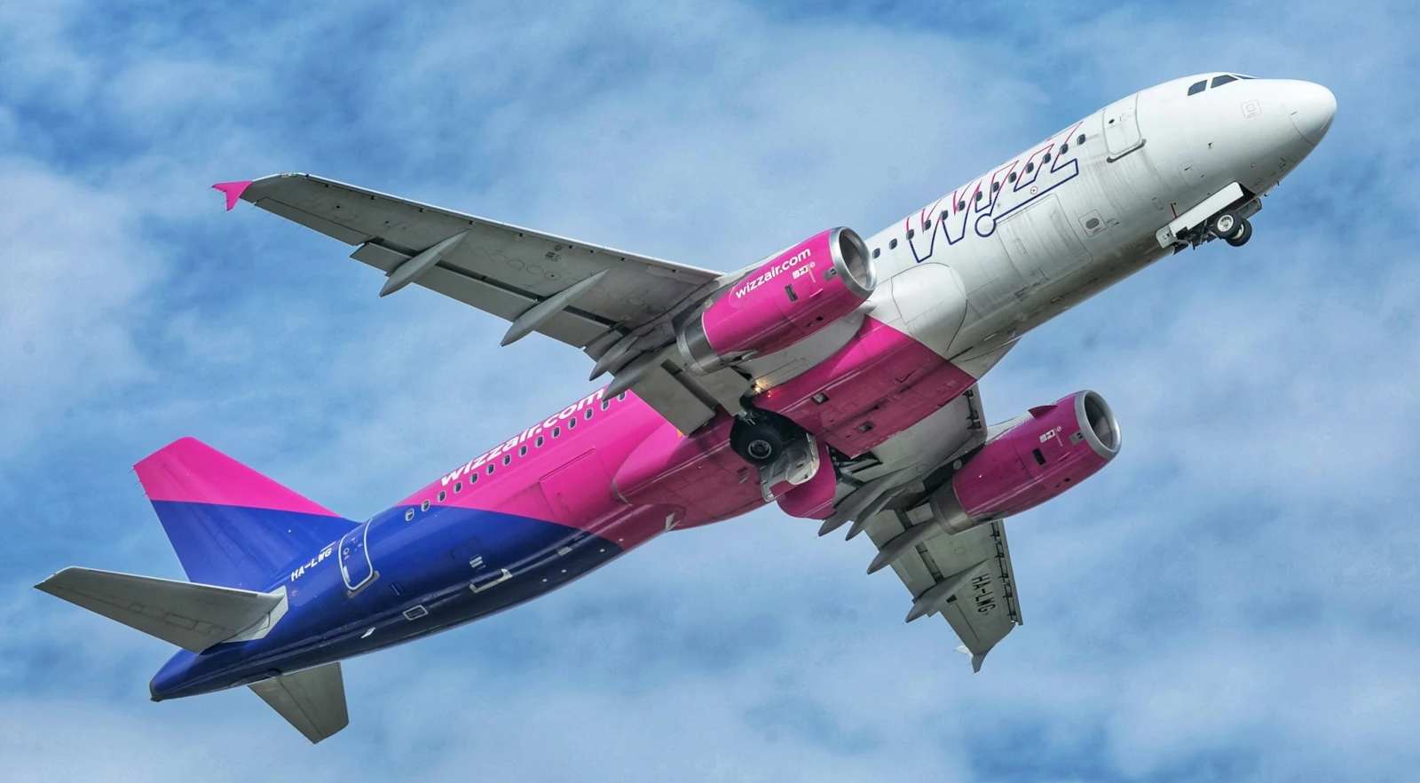 Neue Spanien-Ziele ab London Luton